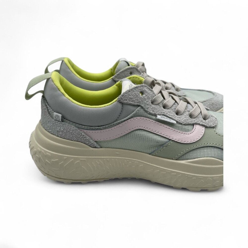 Unisex Vans UltraRange Neo VR3 Shoes Pastel Green Pink - Picture 3 of 7